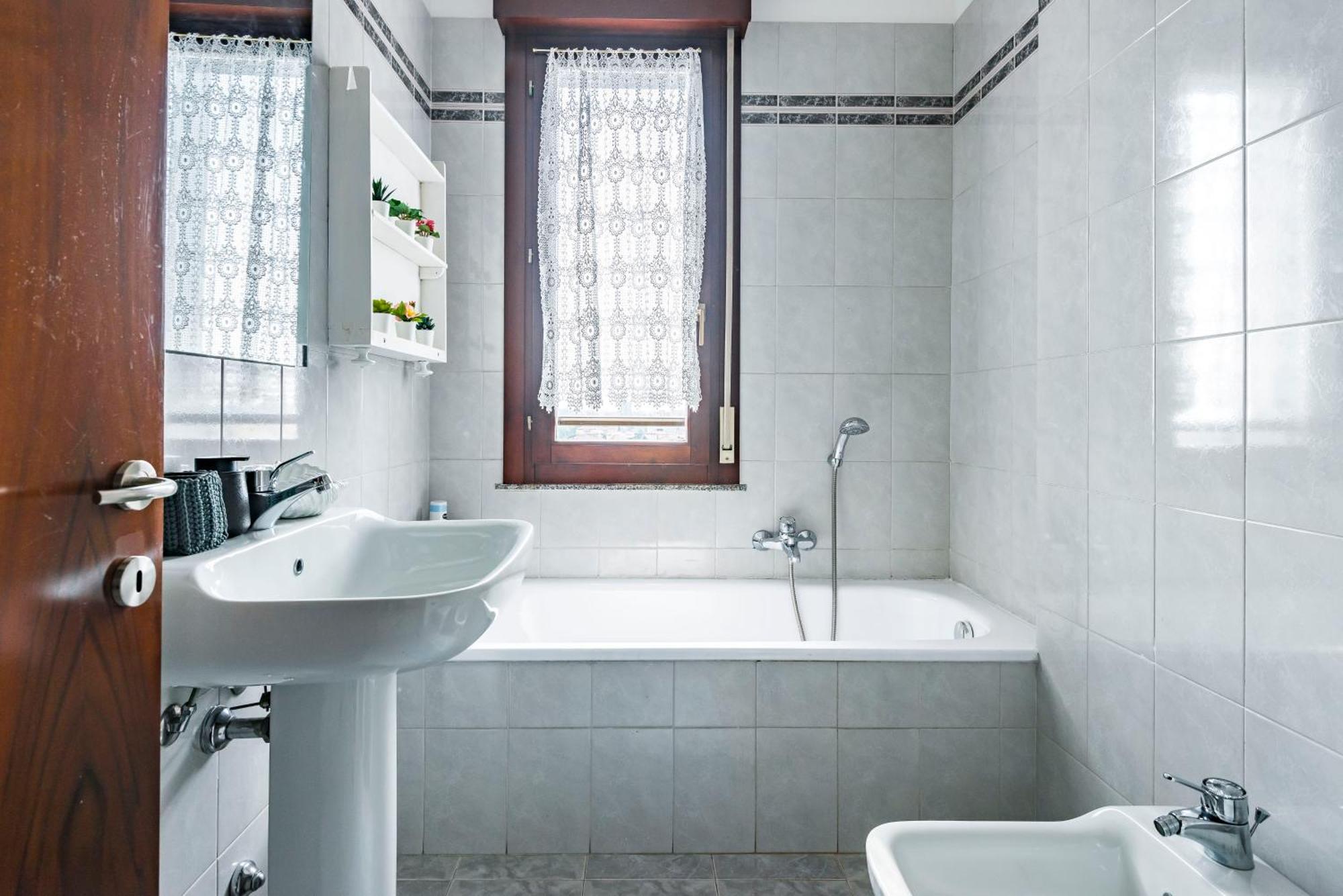 La Casa Dell'Artista Apartment เวโรนา ภายนอก รูปภาพ