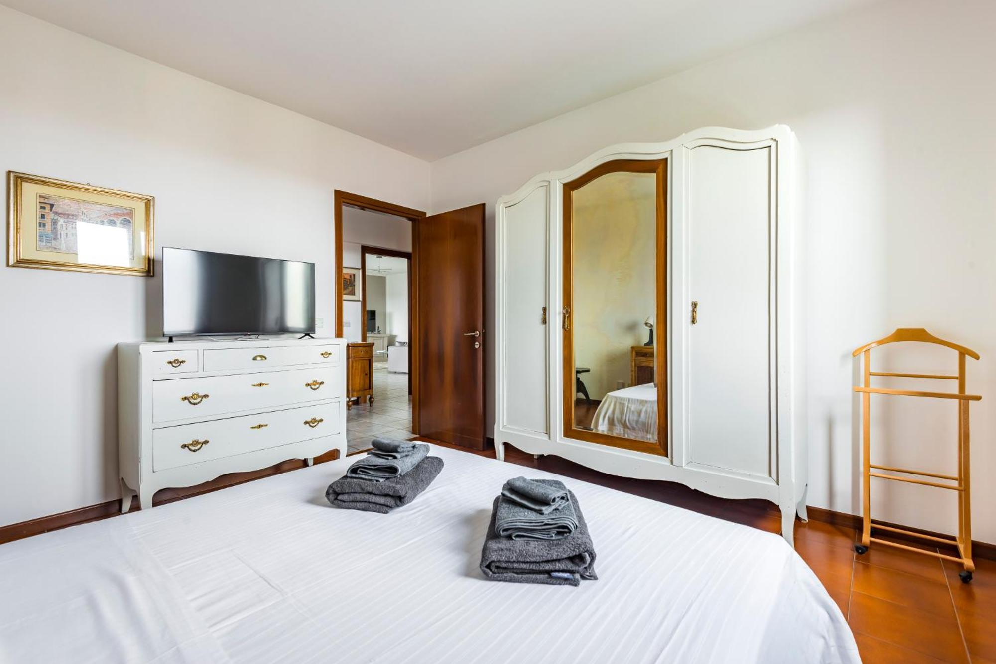 La Casa Dell'Artista Apartment เวโรนา ภายนอก รูปภาพ