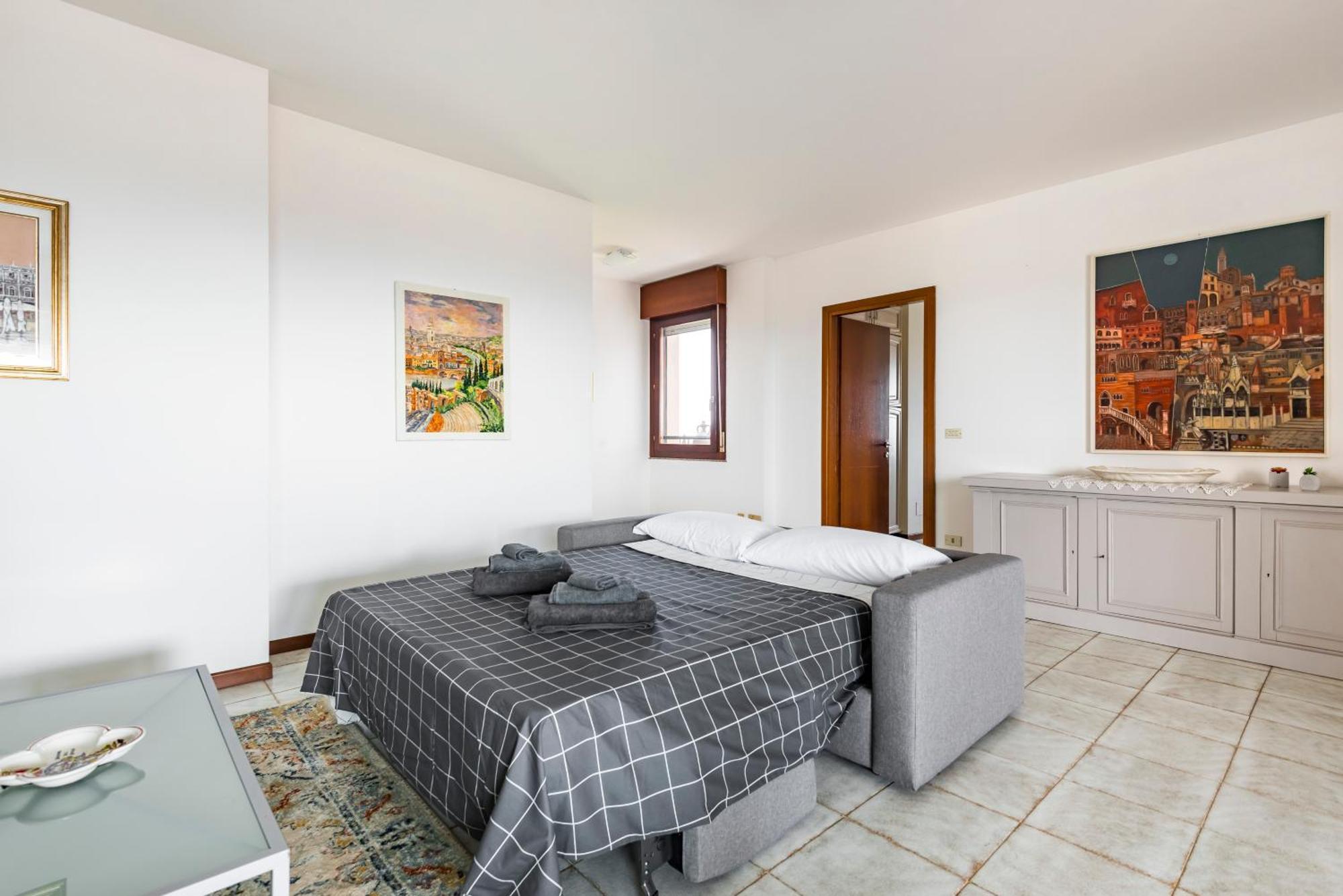 La Casa Dell'Artista Apartment เวโรนา ภายนอก รูปภาพ