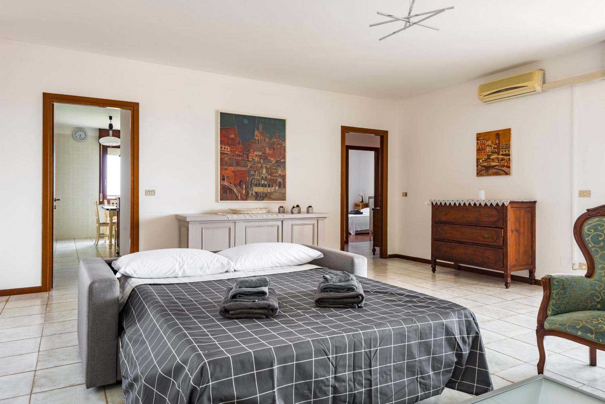 La Casa Dell'Artista Apartment เวโรนา ภายนอก รูปภาพ