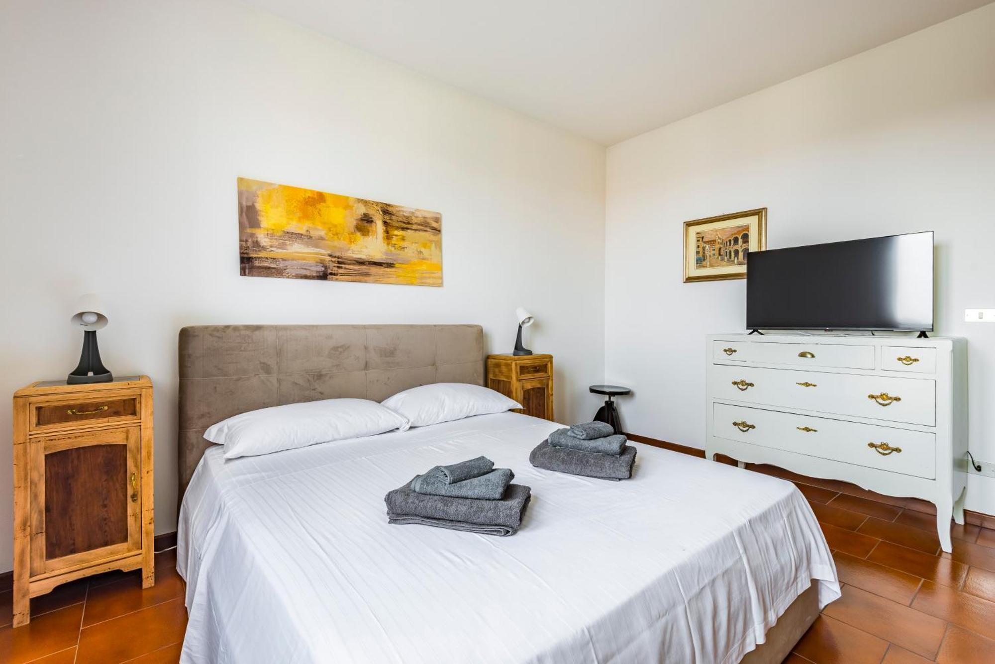 La Casa Dell'Artista Apartment เวโรนา ภายนอก รูปภาพ