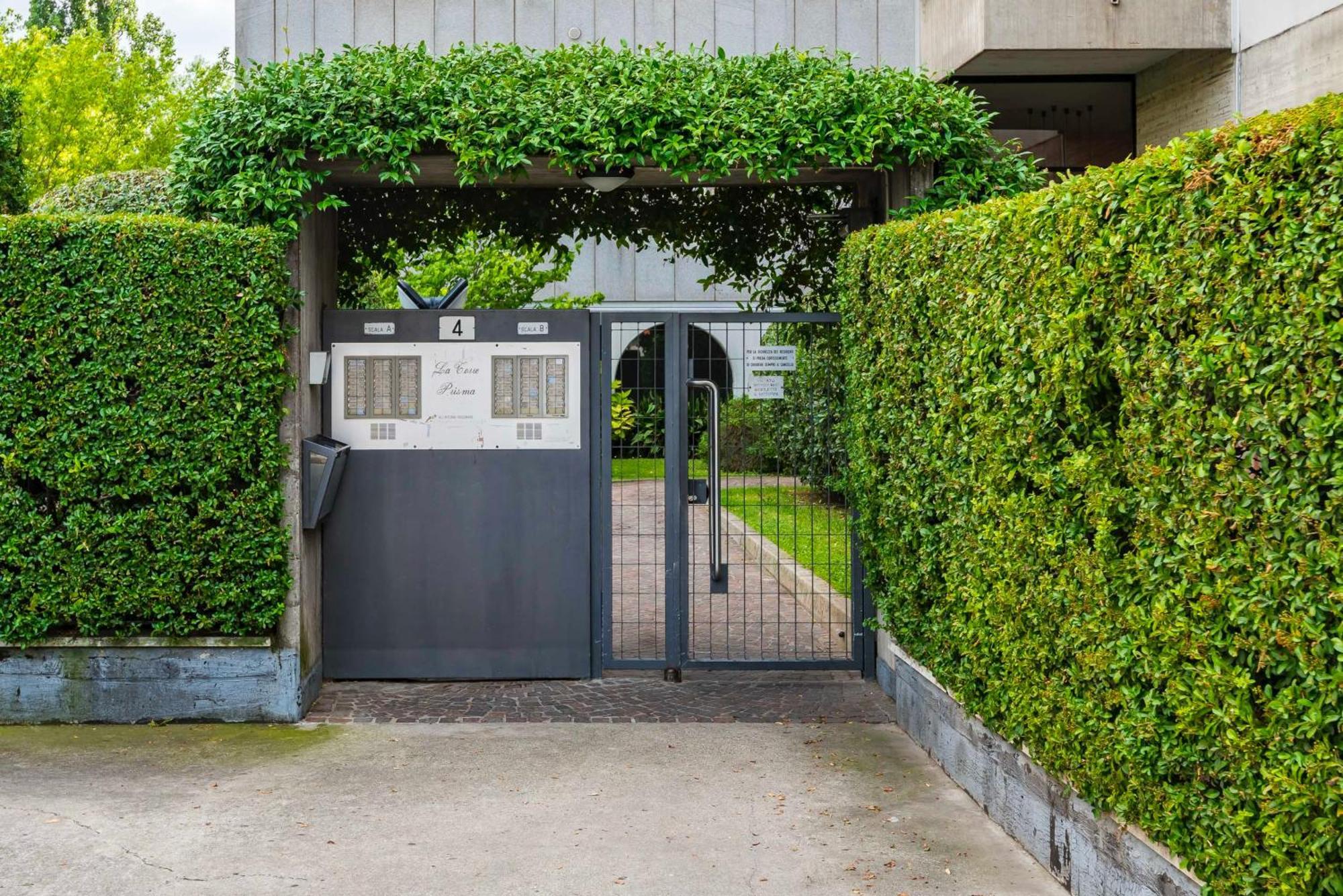 La Casa Dell'Artista Apartment เวโรนา ภายนอก รูปภาพ